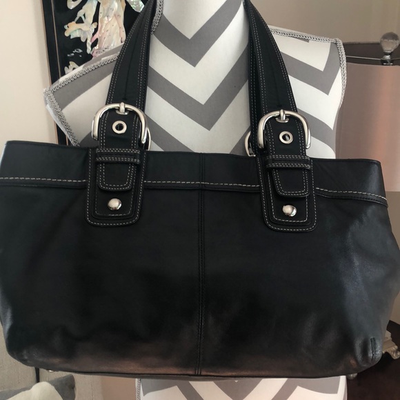 🎉 Coach Large Black Soho Leather Tote Bag - Picture 7 of 9